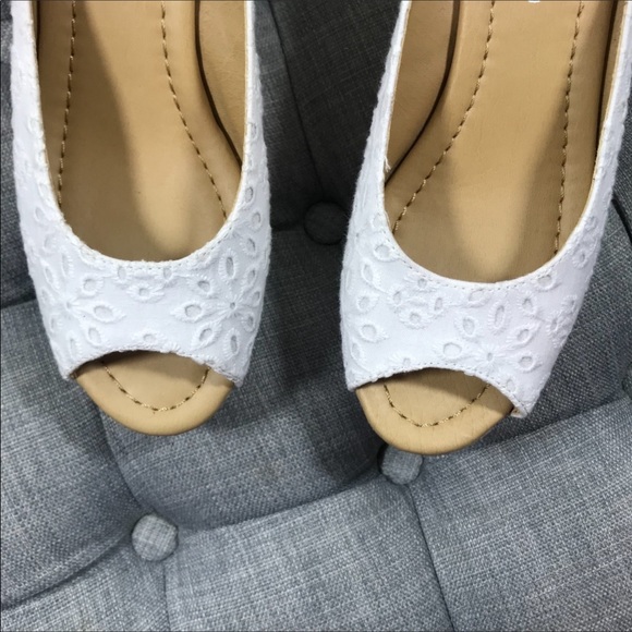 ISO 👀 - Picture 2 of 2